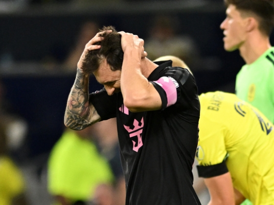 Lionel Messi elátkozott meccse: kihagyott büntető, kapufák, súlyos vereség