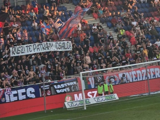 Patkány vagy - ezt üzenték a nyíregyházi drukkerek az NB I-es bírónak