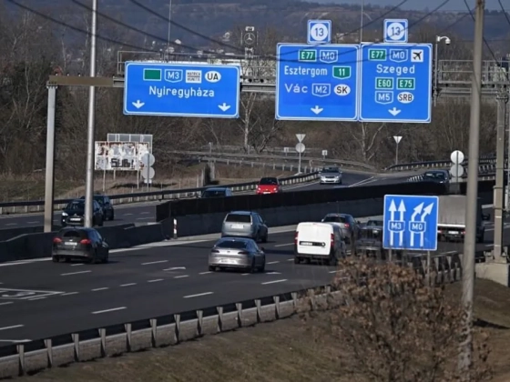 Újra járható az M3-as autópálya Mezőkeresztesnél a tragikus buszbaleset után