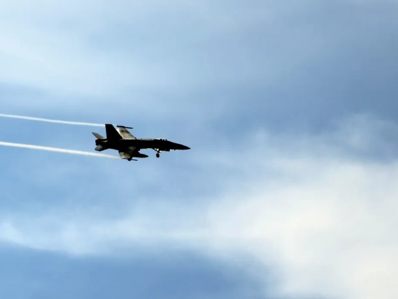 Feltehetően orosz drónt lőtt le a spanyol légierő Romániában, Bukarest erősebb NATO-légvédelmet kér