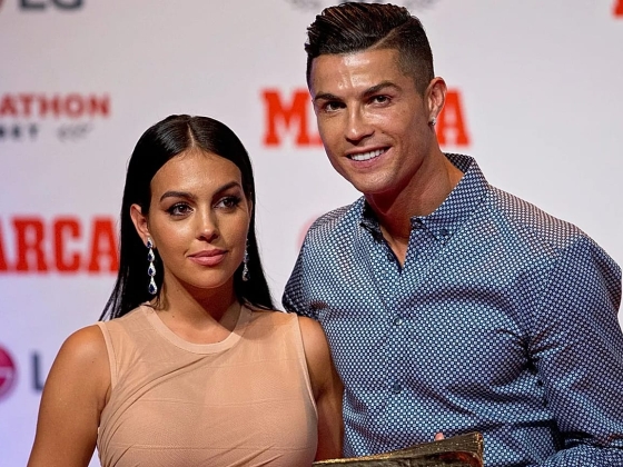 A Vogue exkluzív fotókat közöl Ronaldo és Georgina esküvőjéről