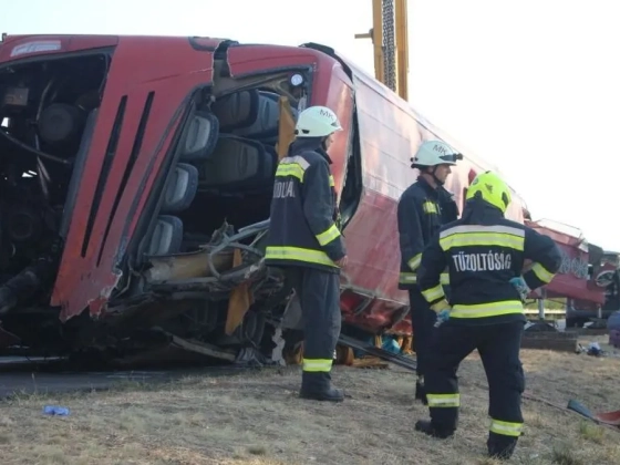 M3-as buszbaleset: eljárás indult a sofőr ellen