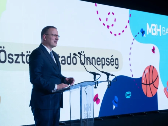 32 év után szüntetett meg az MBH Bank egy mélyszegénységben élő gyerekeket támogató ösztöndíjprogramot