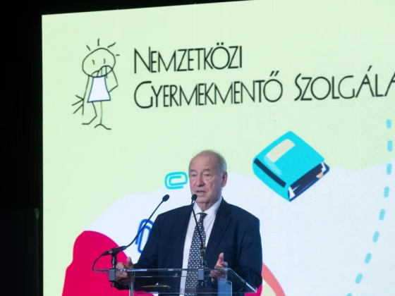 Magyar Péter felszólította az MBH Bankot, hogy folytassa a mélyszegénységben élő gyerekek ösztöndíjprogramjának finanszírozását