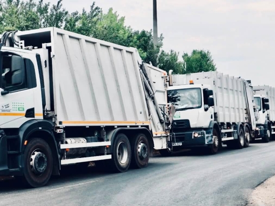 A szolnoki polgármester szerint akár hetekig állhat a szemét a városban a MOHU döntése miatt