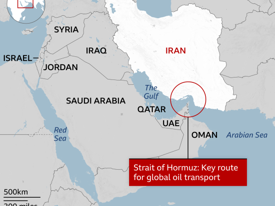 Trump azzal fenyegetőzik, hogy bombázza Ománt, ha az „útba kerül” Irán ügyében