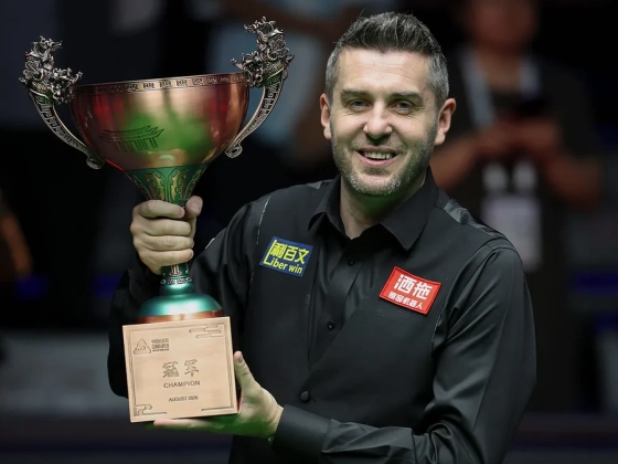 Mark Selby negyedszer győzött a kínai tornán, és beérte Neil Robertsont