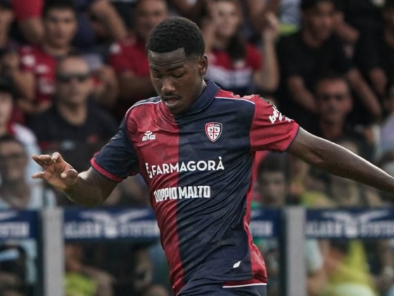 Majdnem medencébe fulladt, mesterséges kómában tartják a Cagliari játékosát