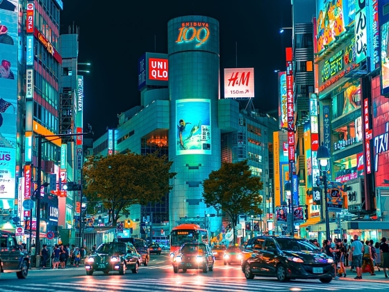 Japán uralja a világ legjobb városait a digitális nomádok számára, míg Spanyolország érezteti hatását