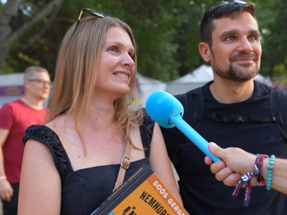 Van, aki annak örülne a legjobban, ha a világ végén egy furcsa, ijesztő robogón elvinnék
