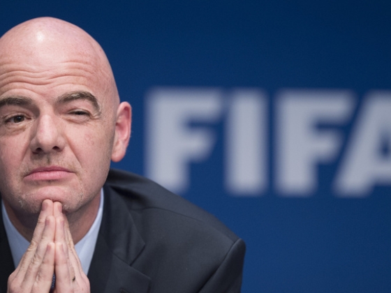 Gianni Infantino elszabadult, a FIFA elnöke elkezdett diktátorosat játszani