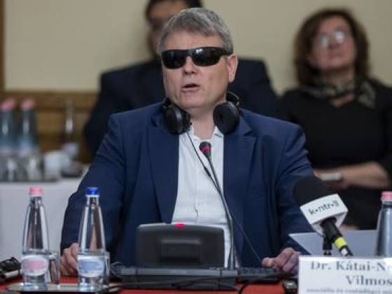Mérgező kazánokat rendeltek, gyerekek és idősek intézményeibe kerültek volna