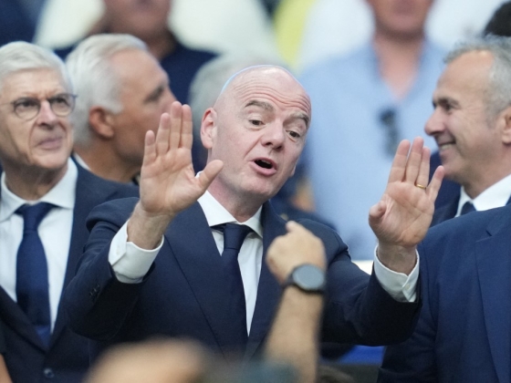 Nyíltan szembement Infantinóval, kirúgták a FIFA egyik magas rangú vezetőjét