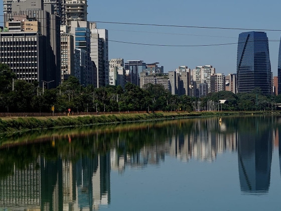 A brazil étterem az éghajlati kihívásokhoz igazítja az étlapokat