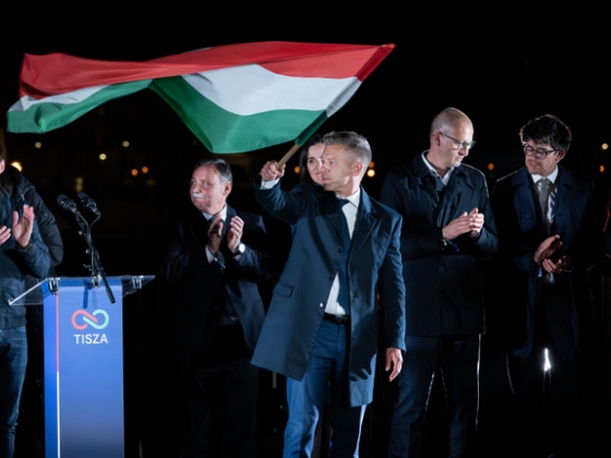 Száz napja kormányon a Tisza Párt: „A költséges és nem hatékony állam helyett ütőképes állam kell, mégpedig sürgősen”
