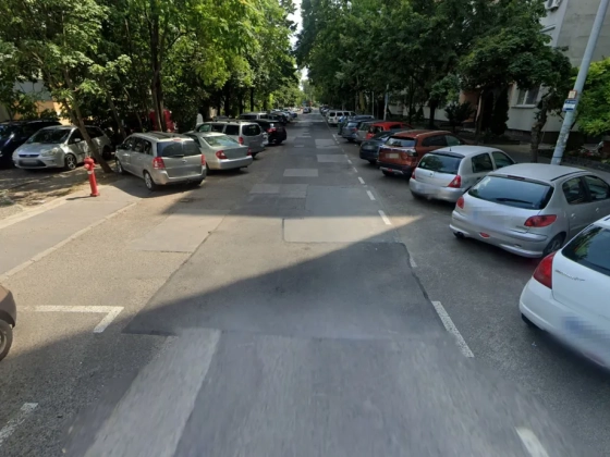Egy újbudai képviselő megszavaztatta az embereket, akarnak-e szabálytalanul parkolni. Akarnak