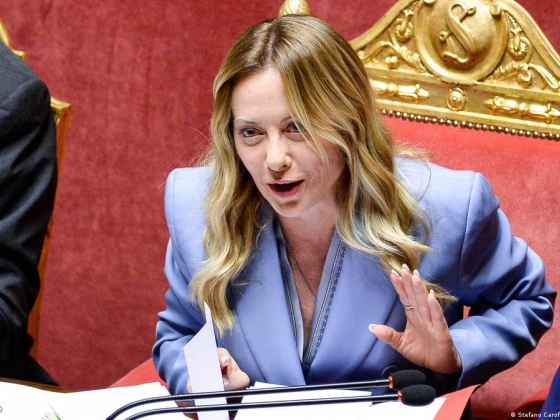 Hatalomhoz öltözve: Giorgia Meloni és a divat nyelve
