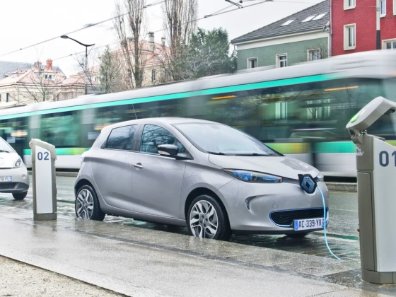 Nem az állam finanszírozza az elektromos használt autók támogatását