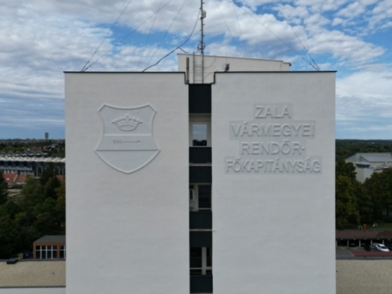 Elszabadultak a szeméremsértők Zalában: közterületen szexeltek, mutogatták magukat, nőket fogdostak