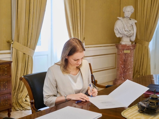 Forsthoffer elhagyta a Sándor-palotát, jön Baka András
