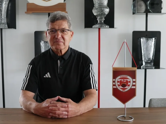Futballcsalást emlegetett, Marco Rossit sem kímélte a magyar sztáredző