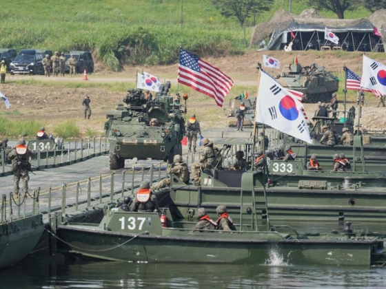 Észak-Korea elítélte az Egyesült Államok és Dél-Korea közötti katonai gyakorlatot – figyelmen kívül hagyva Trump Kimnek intézett nyitányait