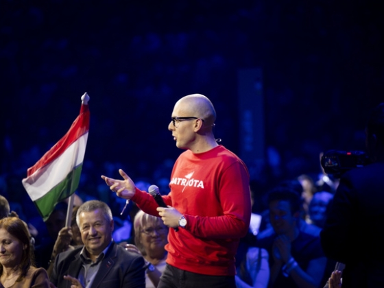 Kitálalt a lejárató kampányokról a Fidesz egyik legismertebb influenszere