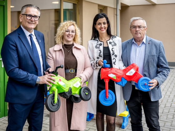 Hűtlen kezelés miatt nyomoz a Nemzeti Nyomozó Iroda a fideszes nyuszimotorok ügyében