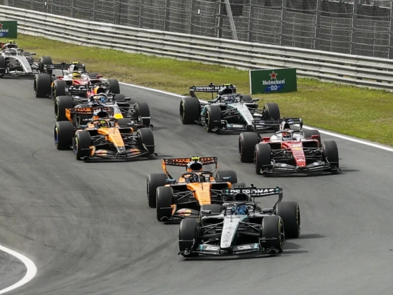 Russell nyerte a holland sprintfutamot