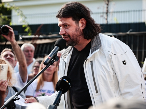 Puzsér Róbert nekiment Magyar Péternek: A magyarság nem új bántalmazókat igényel