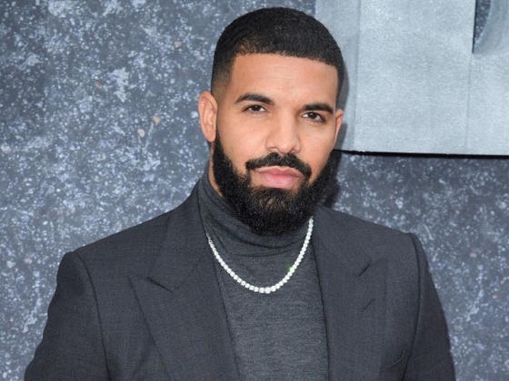 Drake megszerezte az első 1. helyét egy olyan óriásplakát listán, amelyet korábban soha nem ért el