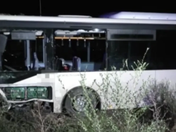 A debreceni CATL akkumulátorgyár kínai dolgozói szenvedtek buszbalesetet péntek este
