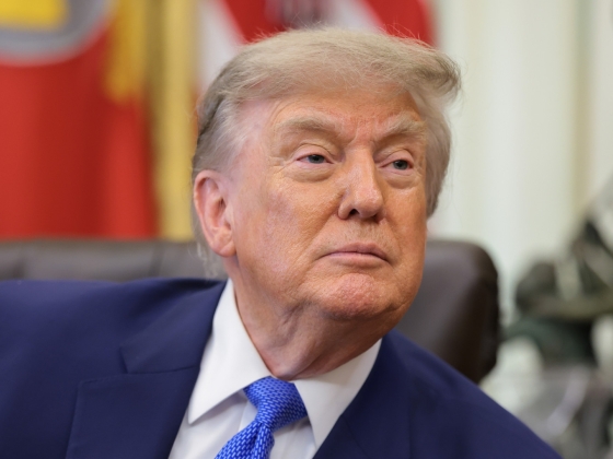 Nem kispályázik a tőzsdén Trump: egy hónap alatt több mint ezer tranzakciója volt