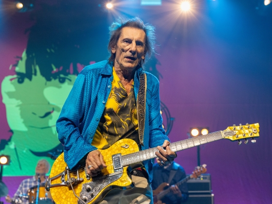 16 év után először adott szólókoncertet a Rolling Stones legendája, Ronnie Wood