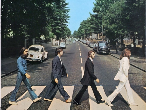 Four blokes and a zebra crossing: the banality and beauty of the Beatles’ Abbey Road cover