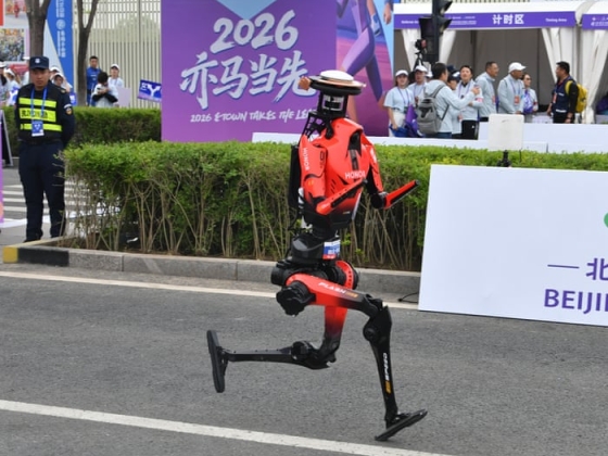 Chinese robot runs 100m sprint quicker than Usain Bolt’s world record