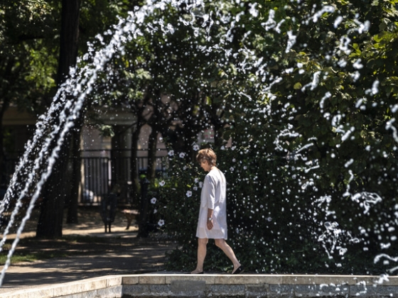 Napos, csapadékmentes idővel zárul a hétvége, akár 30 fok is lehet vasárnap