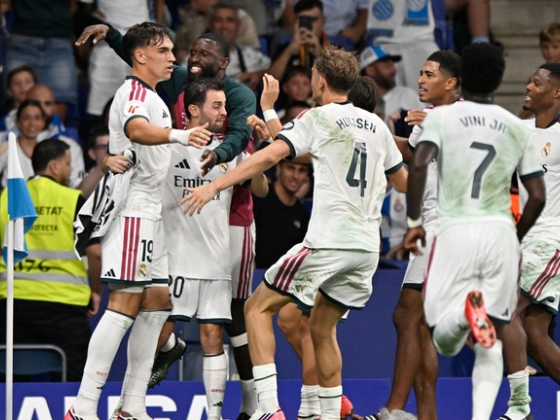 A méregdrága sztárok helyett egy debütáló lakli mentette meg José Mourinhót a blamázstól