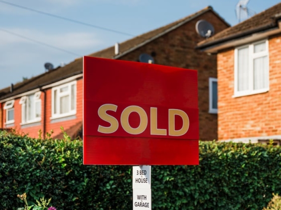 ‘Friday afternoon fraud’: warning for UK homebuyers on bank scams
