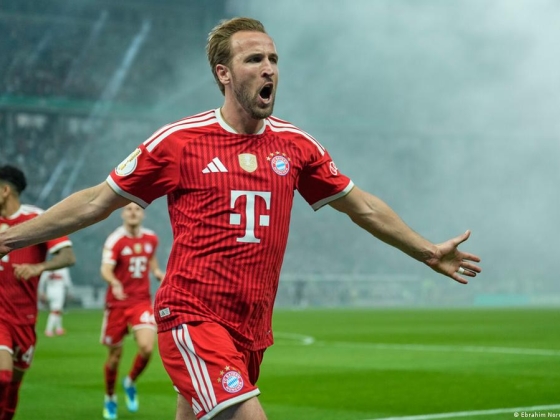 Harry Kane named footballer of the year in Germany