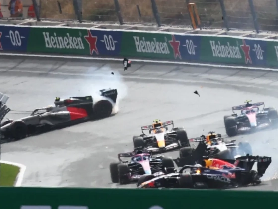 Verstappen nagyot balesetezett Hollandiában, Norris sorban másodszor nyert, de Alonsóé a legnagyobb feltámadás