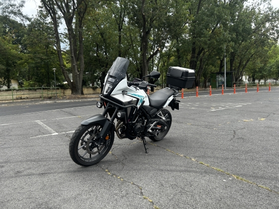 Váltás kuplung nélkül: kipróbáltuk, hogyan működik a Honda NX500-nál az E-Clutch