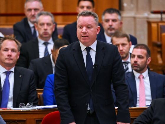 Készül a Belügyminisztérium terve: ezreket csábítanak vissza a kritikus területre, jön a bérrendezés is