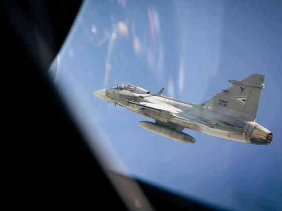 Drámai bejelentés: lezuhant egy Gripen Magyarországon – cikkünk frissül
