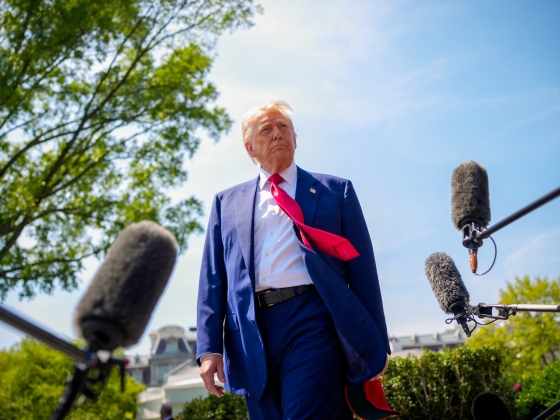 Komoly veszély leselkedik Donald Trumpra: gyűlnek az aggályok az elnök körül
