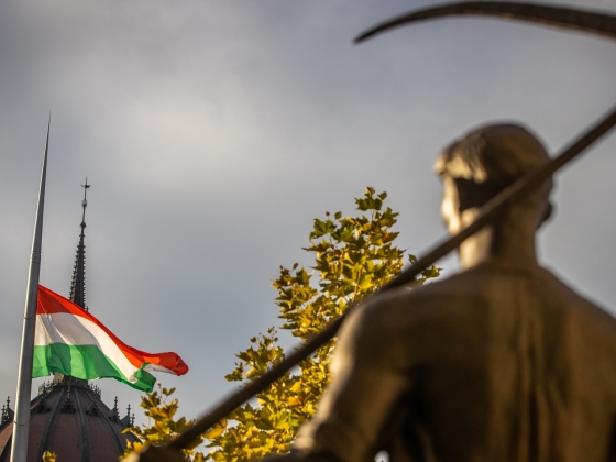 Rendkívüli ülést hirdetett a parlament, nagyon fontos szavazás került napirendre