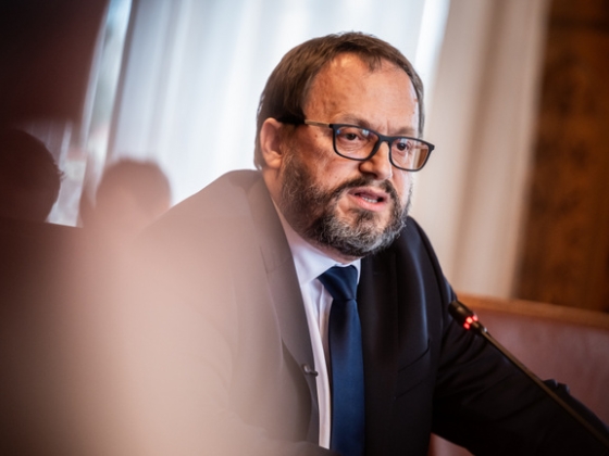 Kiderült, mit kezdenek Kármán Andrásék az Orbán-kormány kellemetlen örökségével