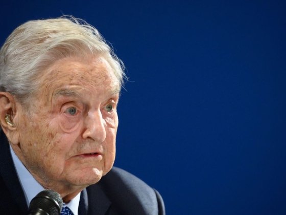 Soros György elengedte a leggazdagabb magyar kezét, máshová vitte a pénzét: az MI-forradalomban lát nagy fantáziát – ezek a veterán guru kedvenc részvényei