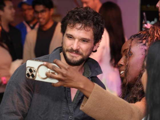 Kit Harington is szerepelni fog a Harry Potter-sorozatban