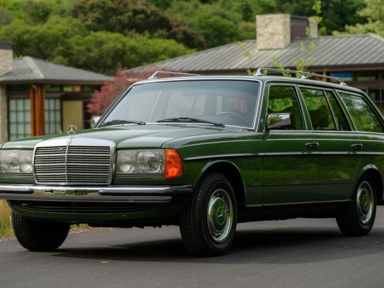 Sosem fizettek még ennyit egy régi „zöldséges” Mercedesért